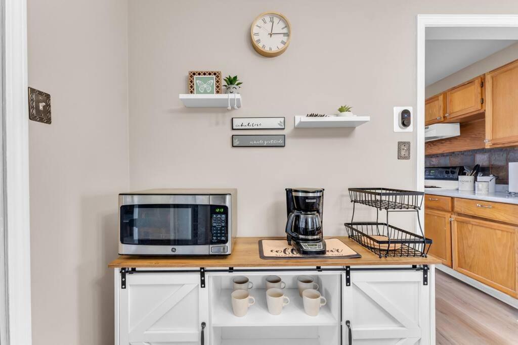 Central Falls Hideaway Cuyahoga Falls Εξωτερικό φωτογραφία