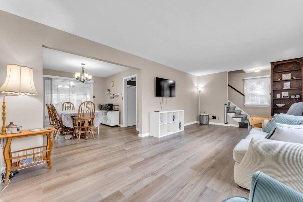 Central Falls Hideaway Cuyahoga Falls Εξωτερικό φωτογραφία