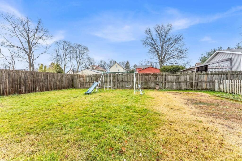 Central Falls Hideaway Cuyahoga Falls Εξωτερικό φωτογραφία