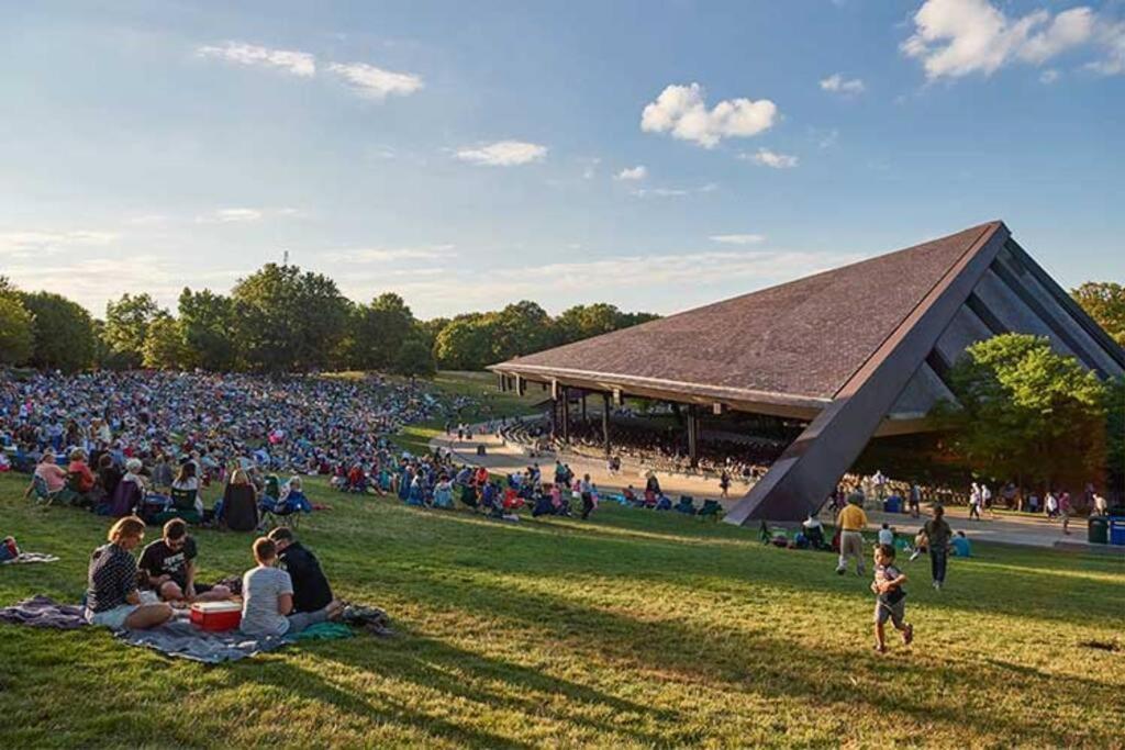 Central Falls Hideaway Cuyahoga Falls Εξωτερικό φωτογραφία